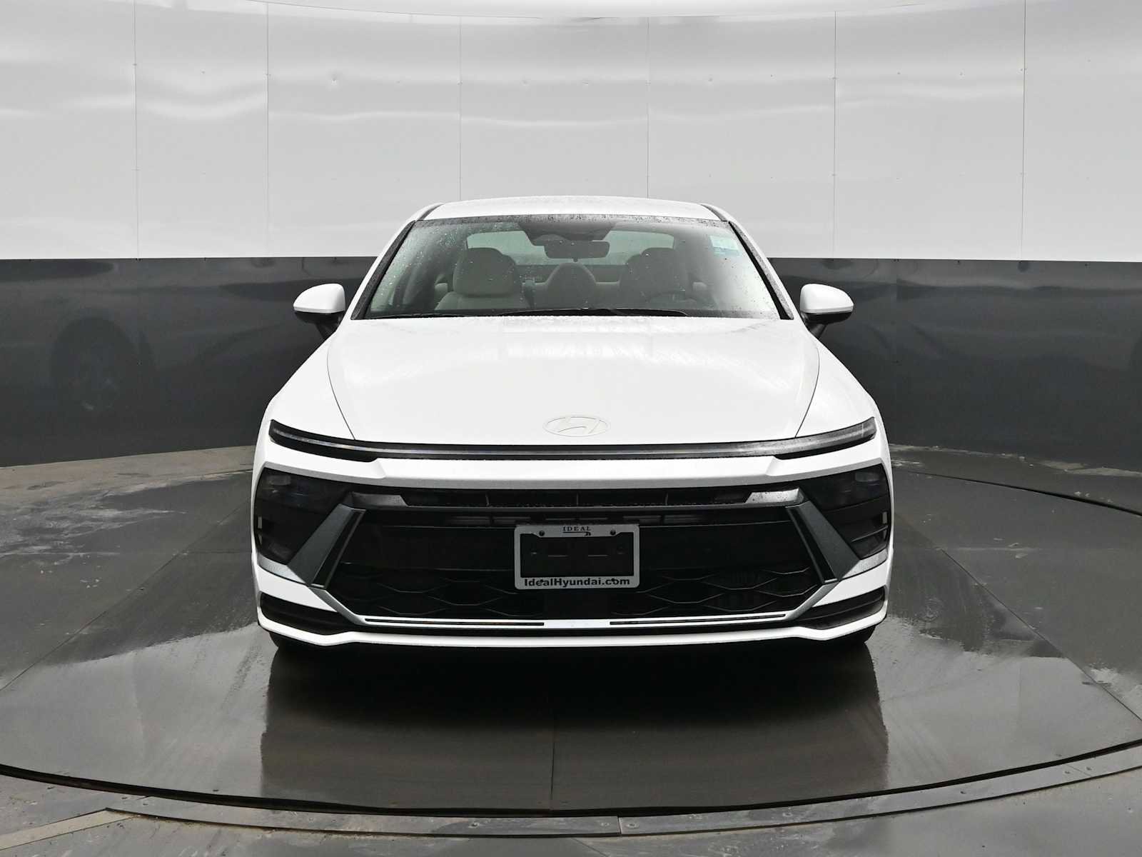 Certified 2025 Hyundai Sonata SE image 3