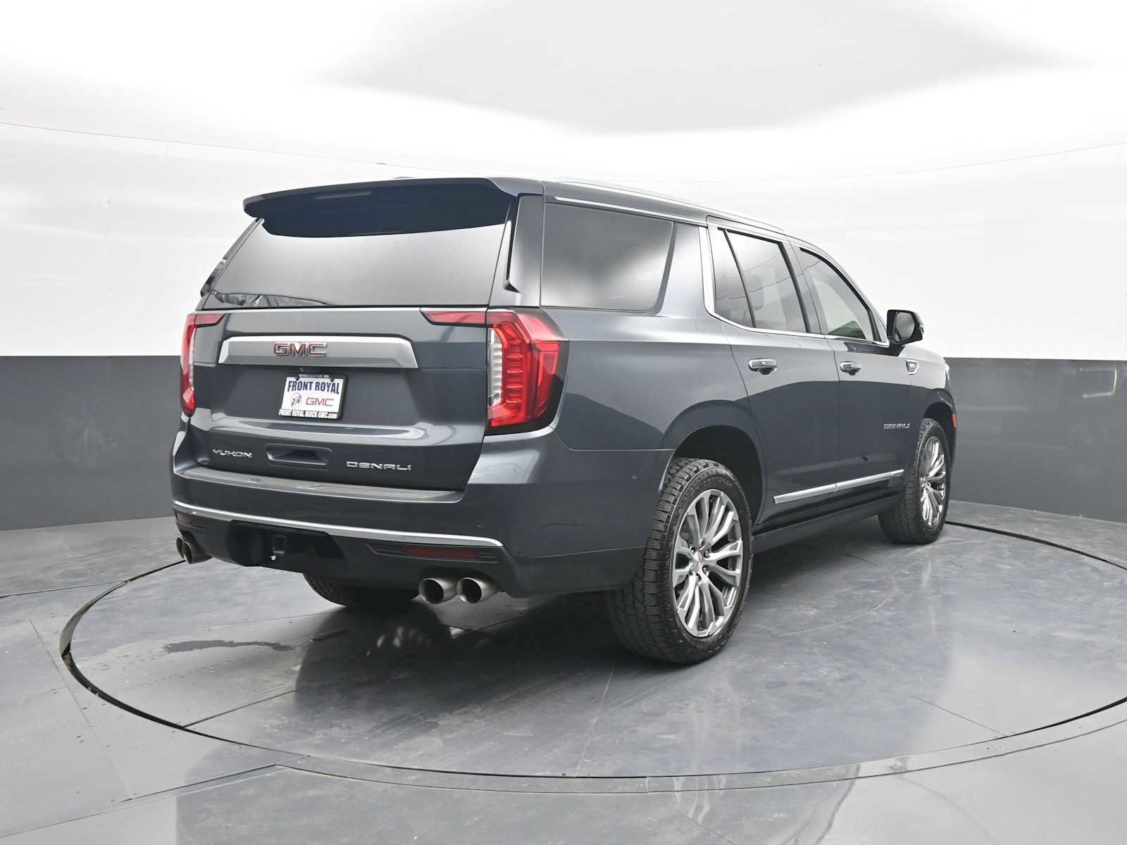 Used 2021 GMC Yukon Denali w/ Denali Premium Package RWD image 7