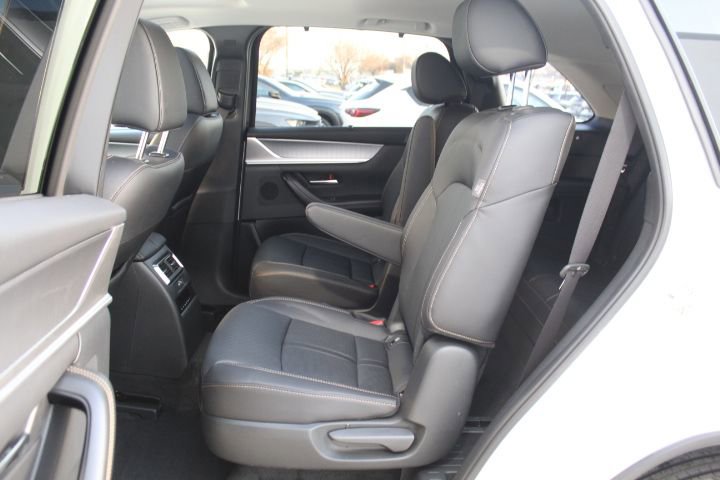 Certified 2025 MAZDA CX-90 Plug-In Hybrid w/ Preferred image 34