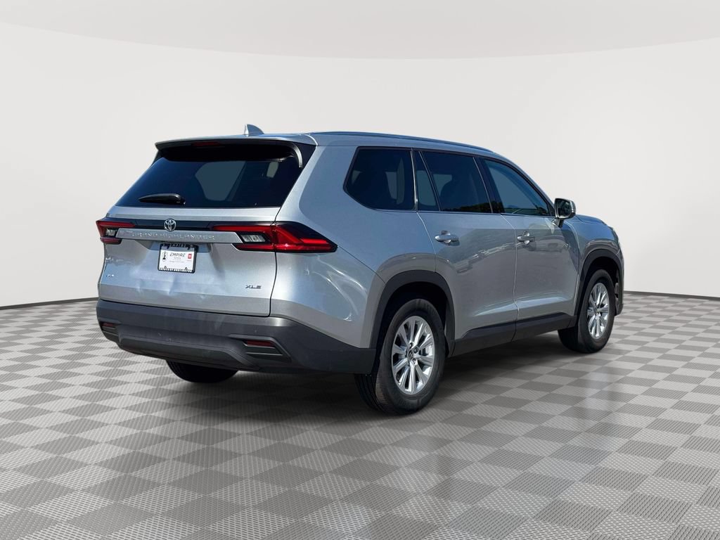 Used 2025 Toyota Grand Highlander AWD image 7