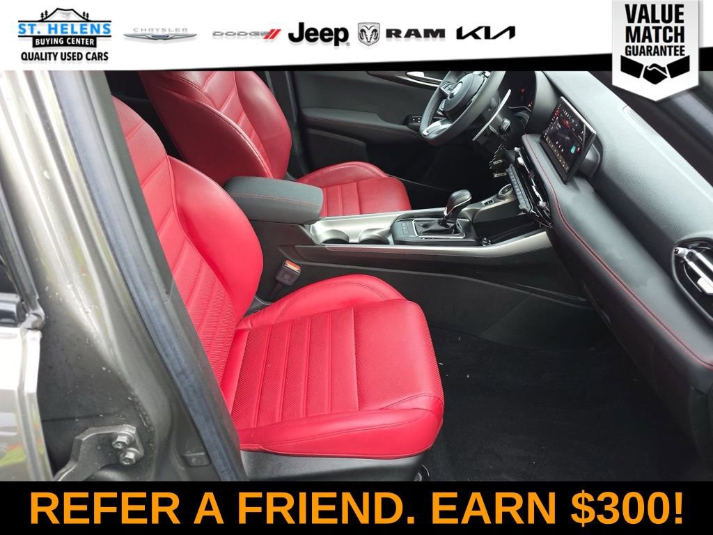 Used 2024 Dodge Hornet R/T Plus w/ R/T Blacktop Package AWD/4WD image 4