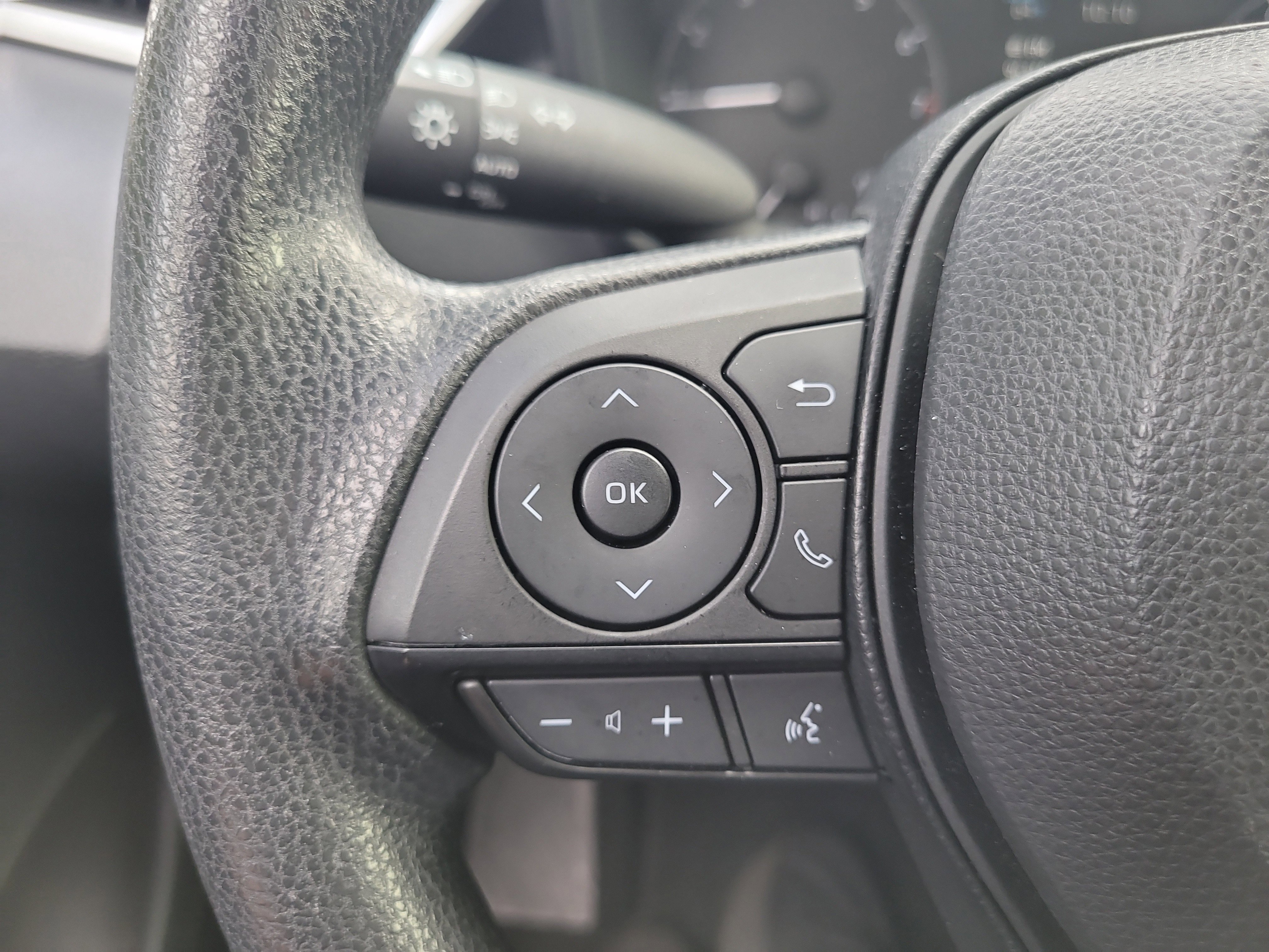 Certified 2023 Toyota Corolla LE image 26