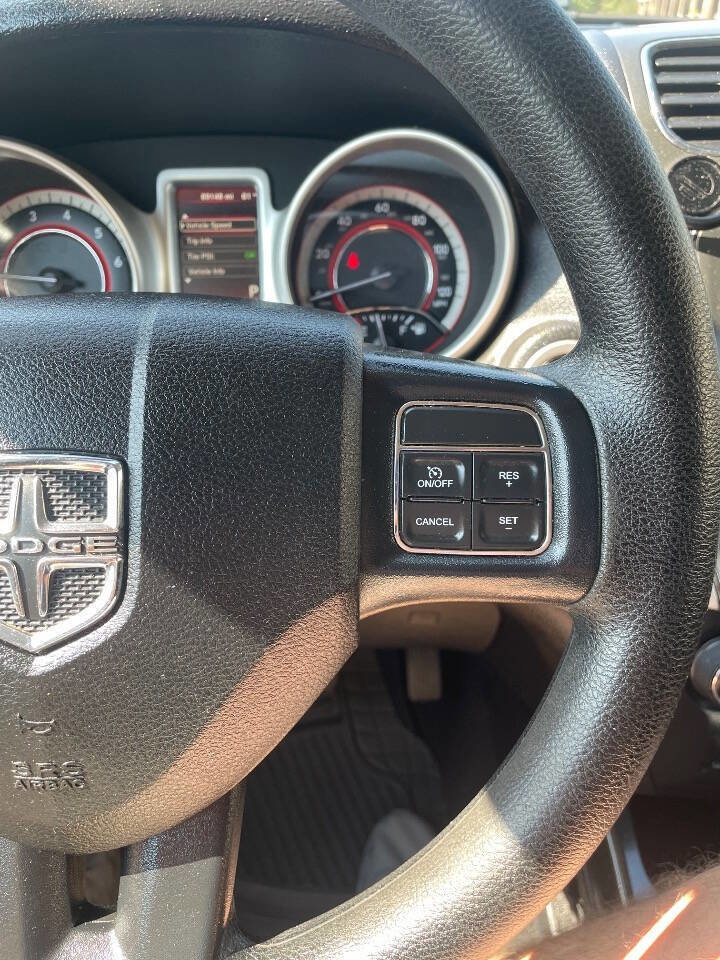 Used 2018 Dodge Journey SE w/ Blacktop Package FWD image 24