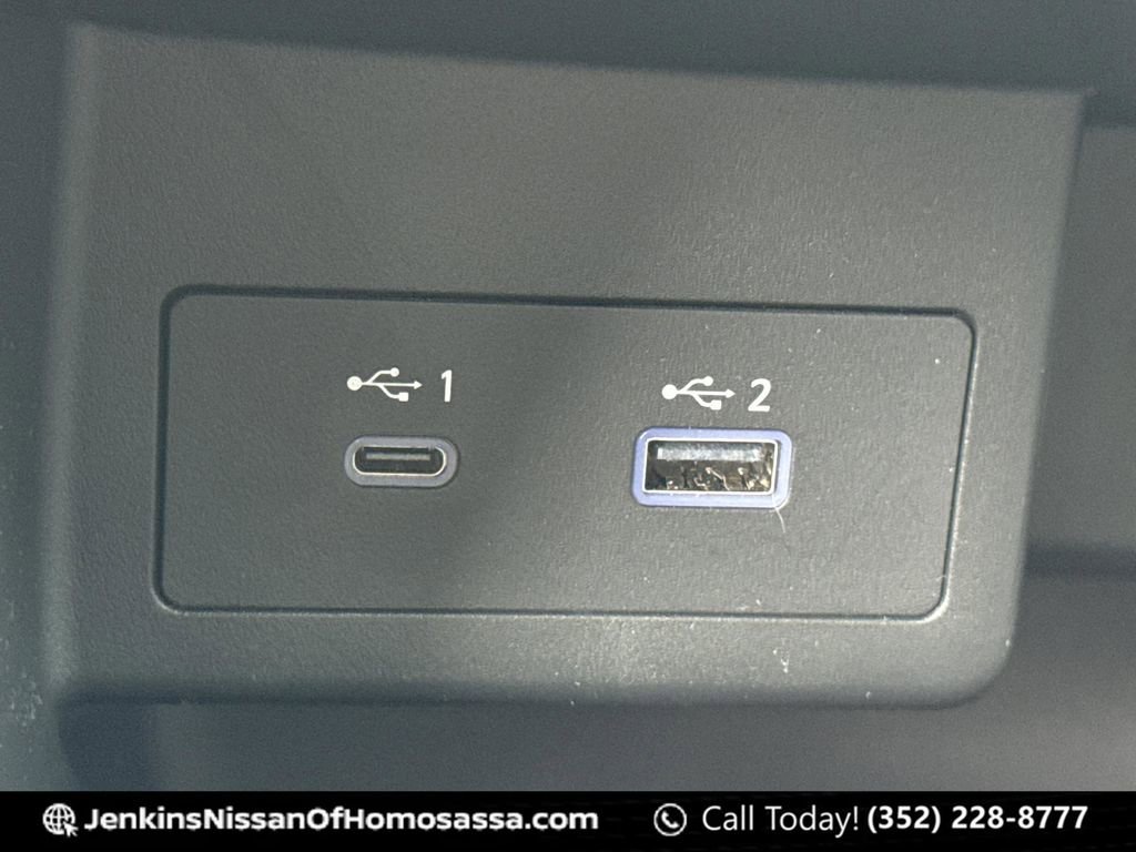Certified 2022 Nissan Kicks SV image 35