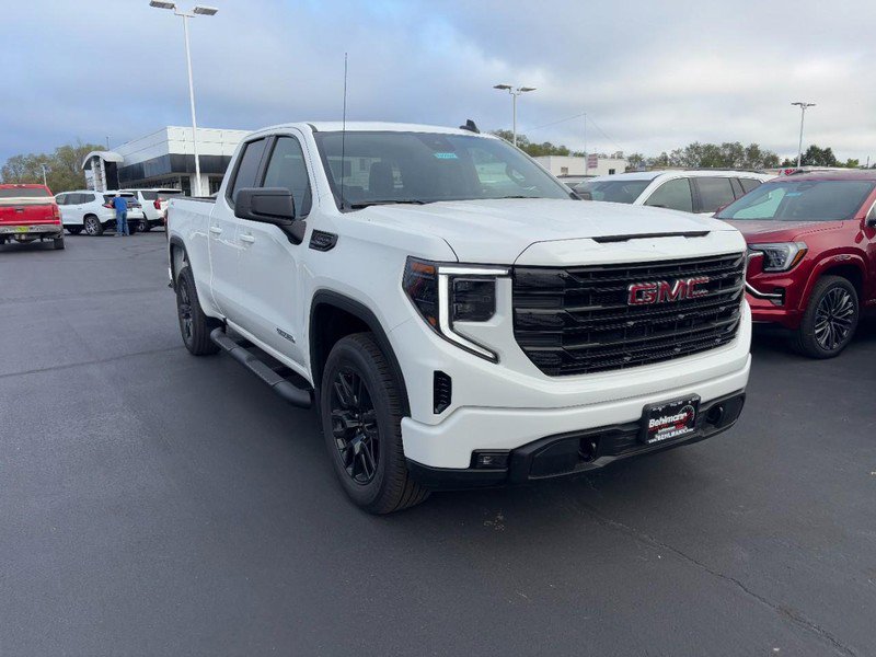 New 2026 GMC Sierra 1500 Elevation image 2