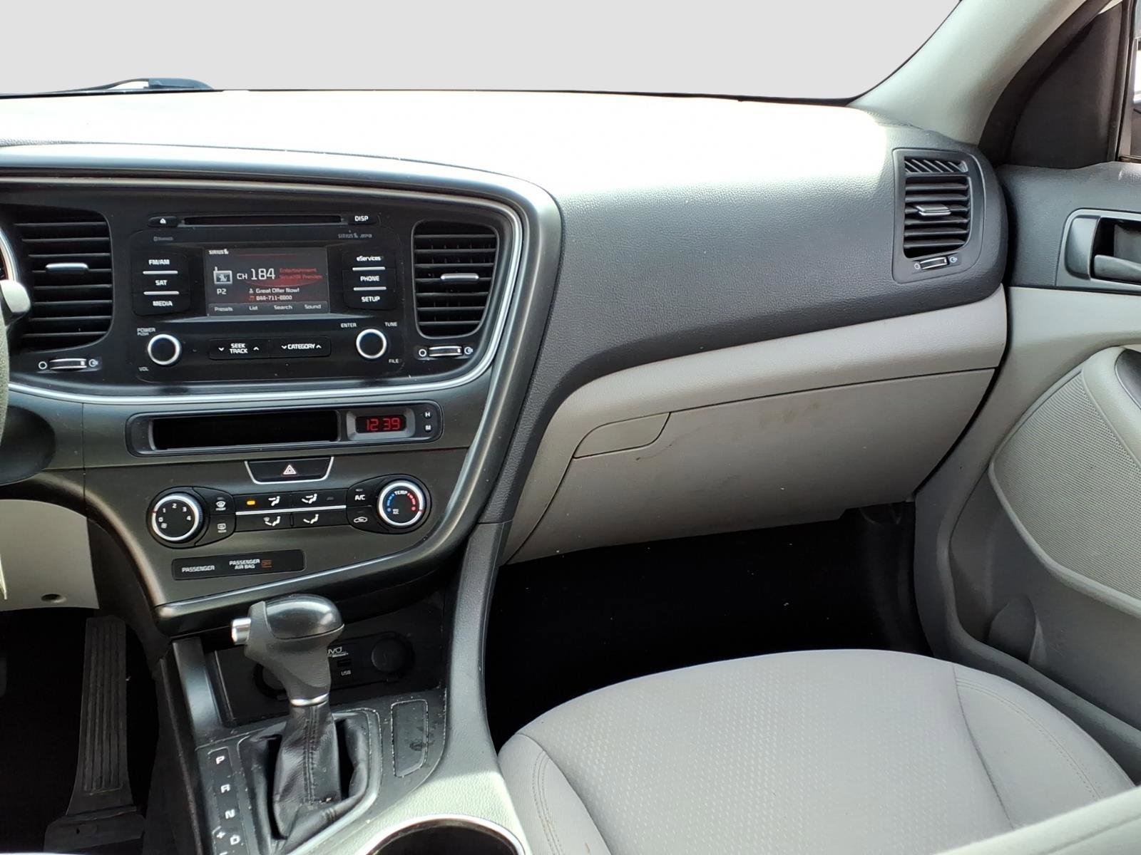 Used 2015 Kia Optima LX w/ LX Convenience Plus Package image 9