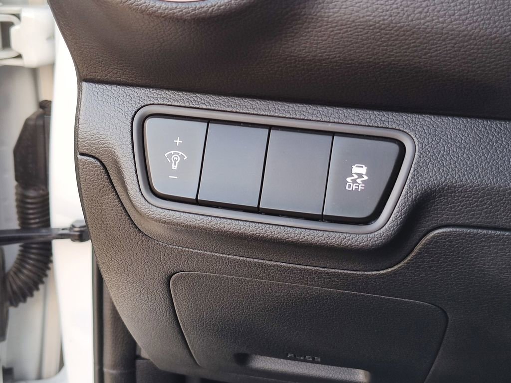 Used 2023 Kia Forte LXS image 22