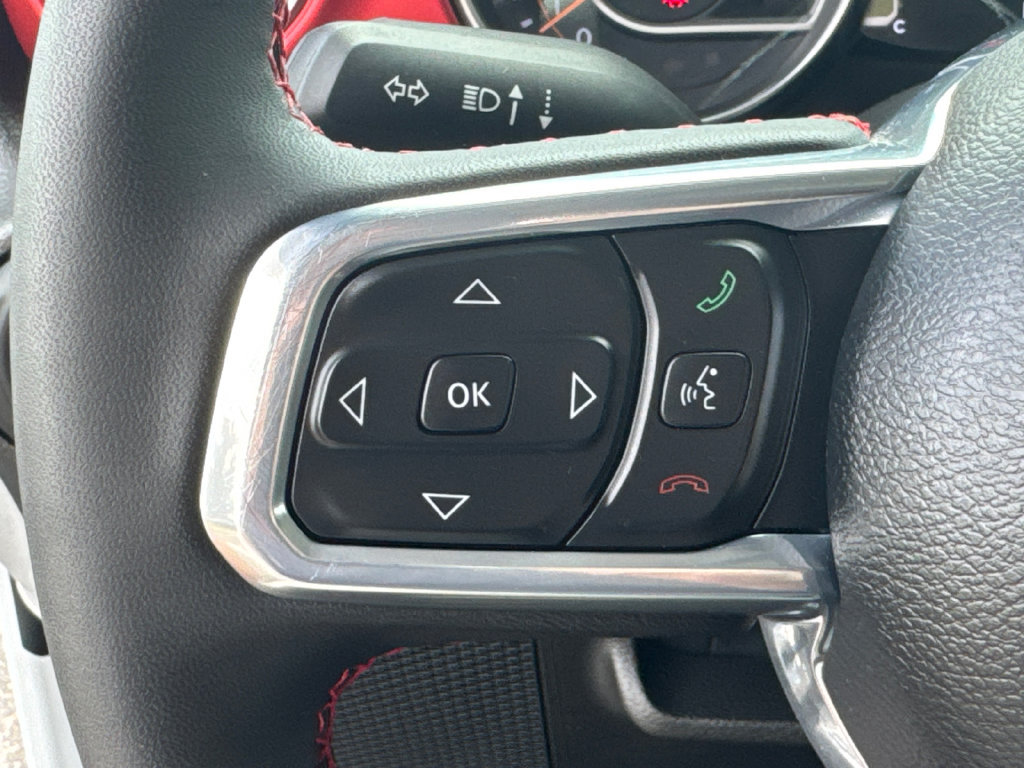 Used 2023 Jeep Gladiator Rubicon w/ LED Lighting Group AWD/4WD image 23
