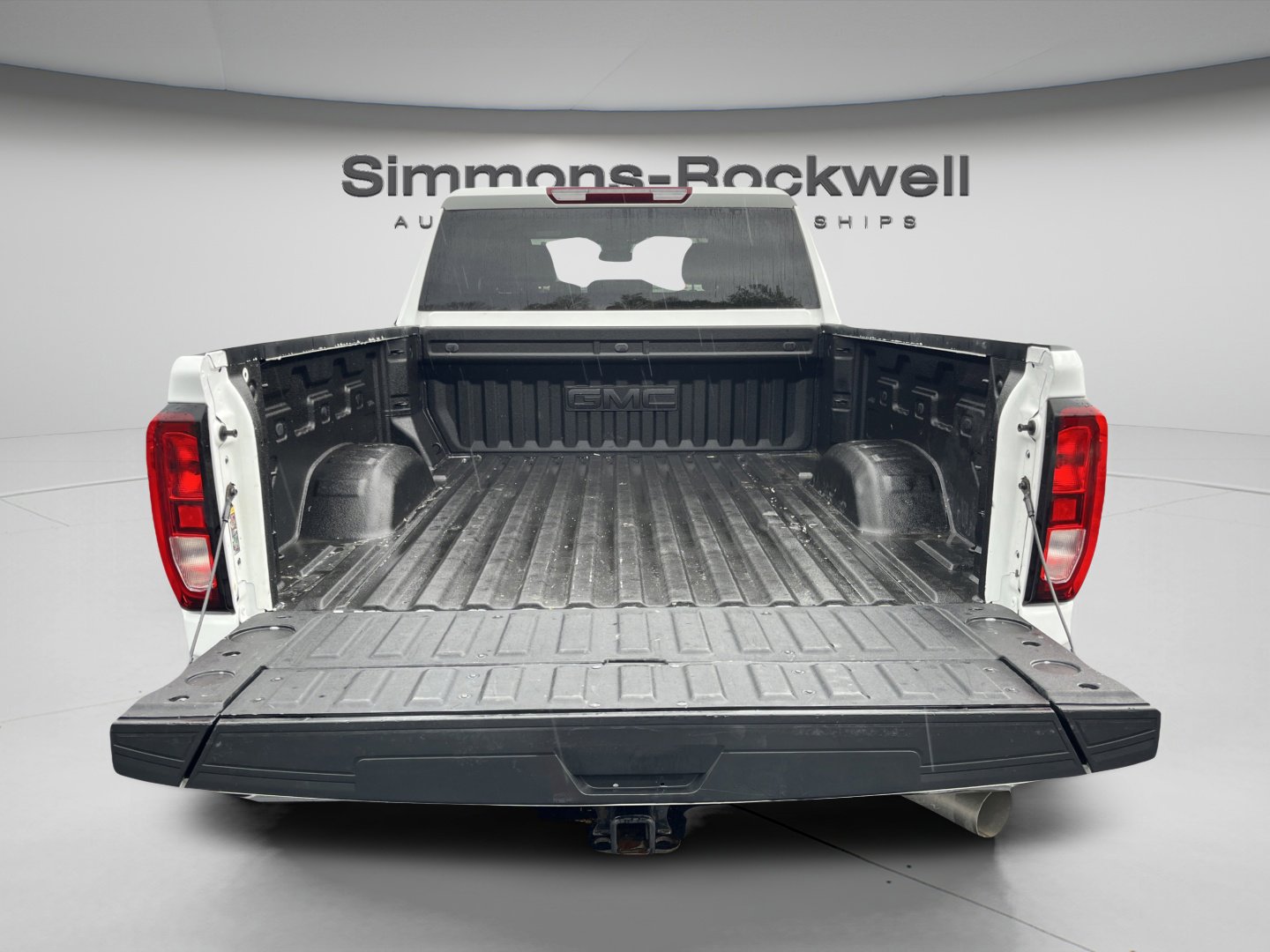 Used 2024 GMC Sierra 2500 SLE w/ SLE Convenience Package AWD/4WD image 11