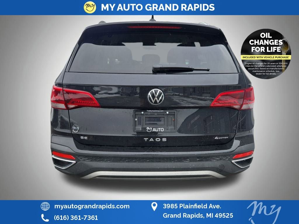 Used 2022 Volkswagen Taos SE image 6