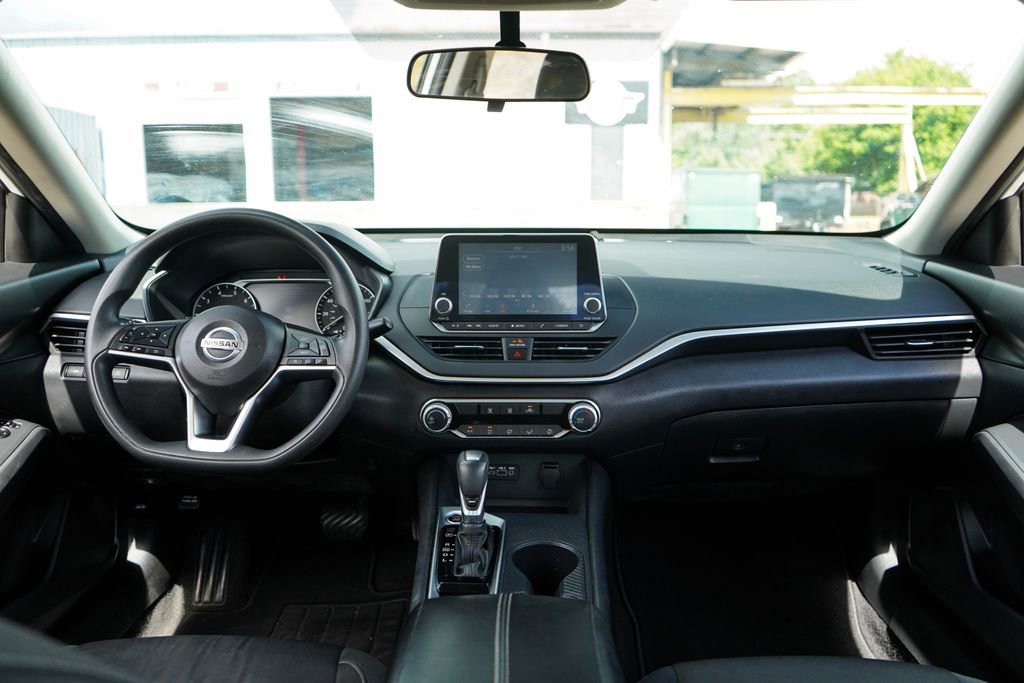 Used 2020 Nissan Altima 2.5 S FWD image 10