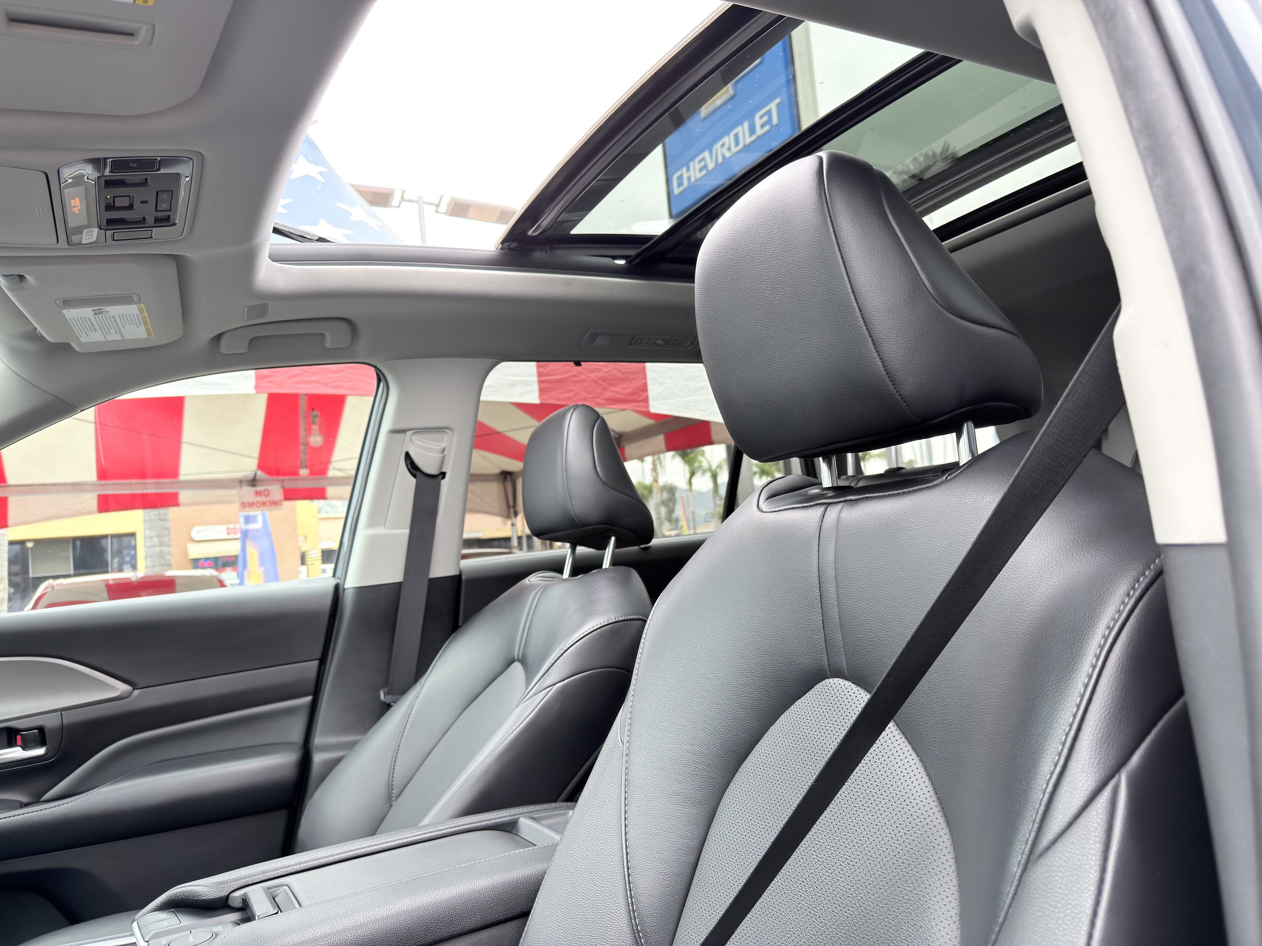 Used 2024 Toyota Grand Highlander AWD image 27