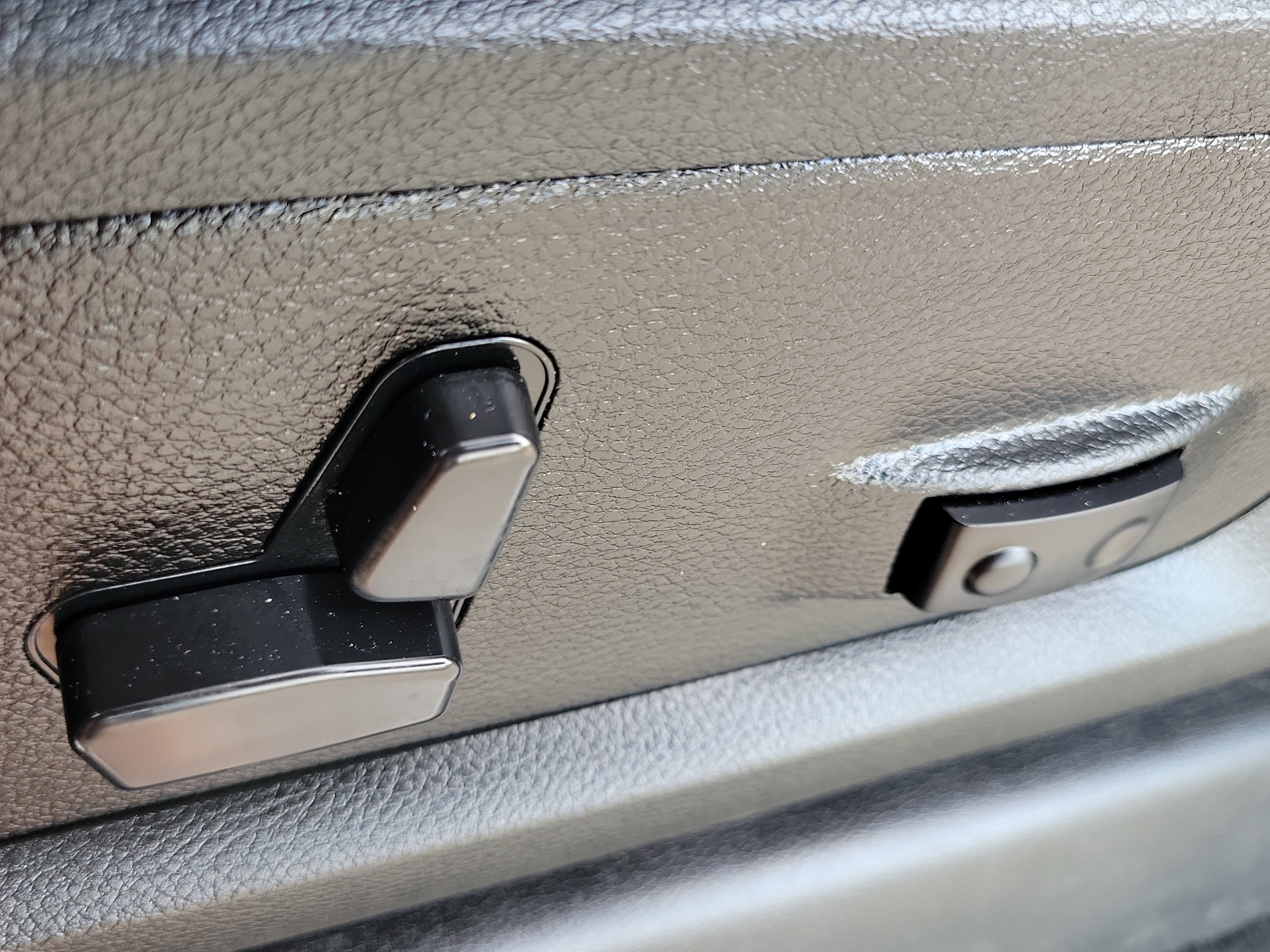 Used 2024 RAM 2500 Big Horn image 25