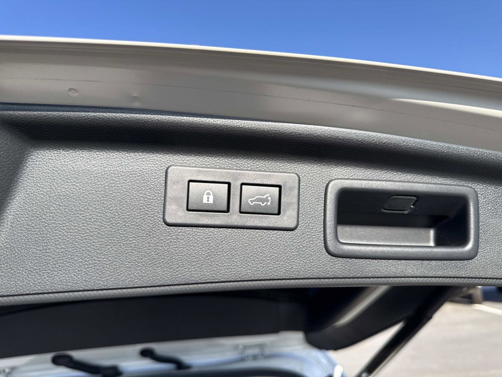 Used 2024 Subaru Forester Sport image 13