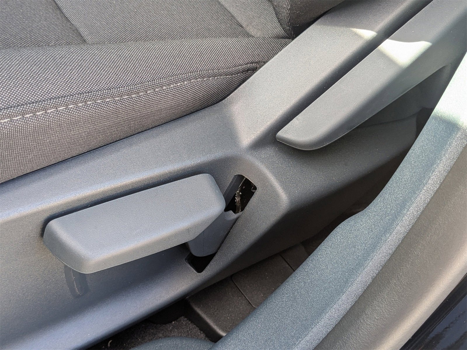 New 2025 Ford Maverick XL w/ Equipment Group 101A image 21