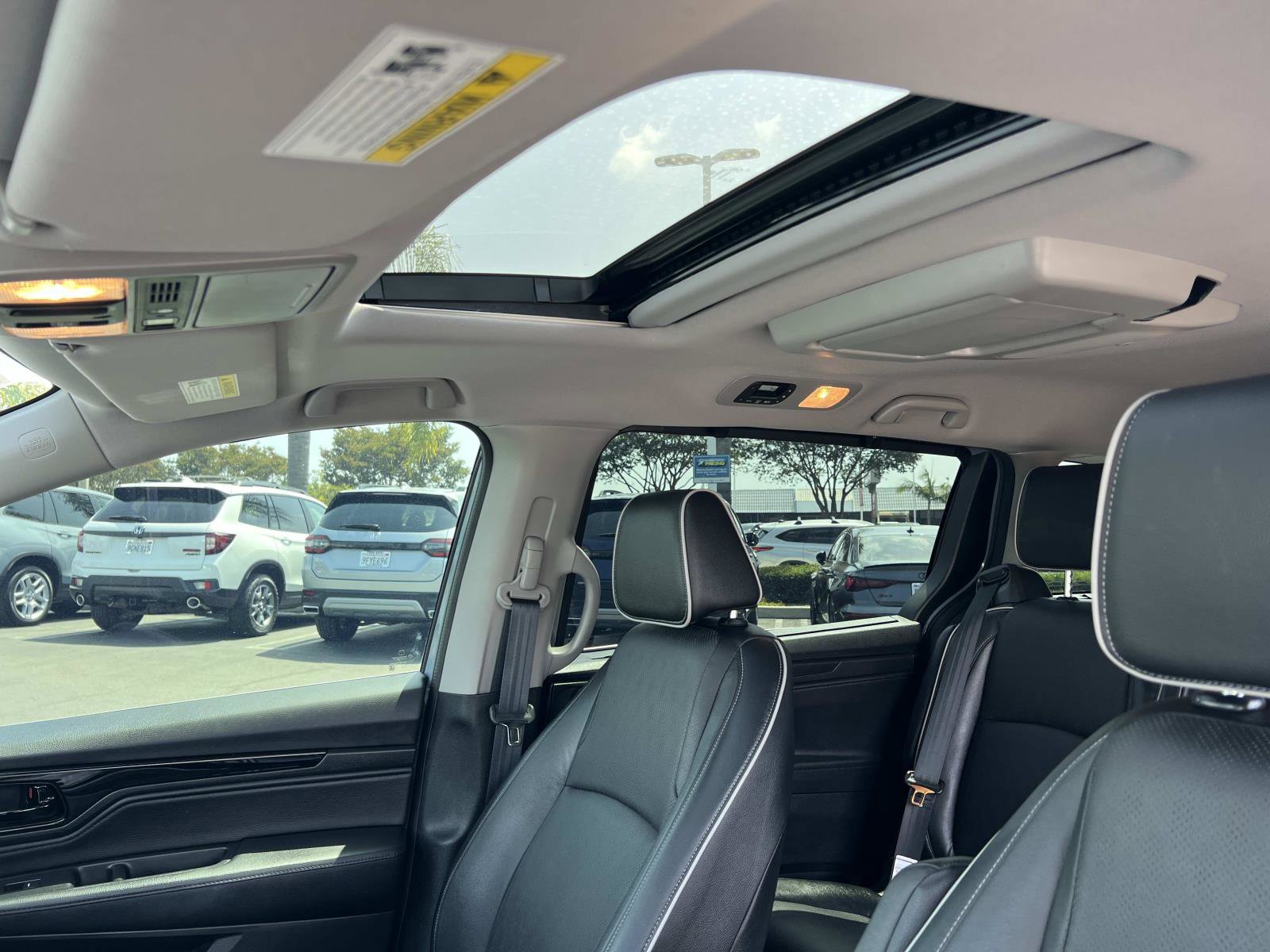 Certified 2023 Honda Odyssey Elite image 22
