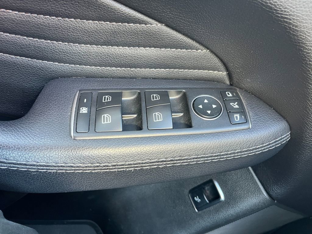 Used 2019 Mercedes-Benz GLE 43 AMG 4MATIC Coupe w/ Premium 3 Package image 32