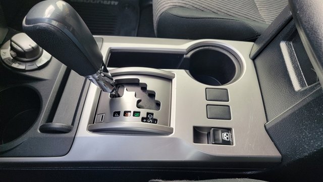 Used 2018 Toyota 4Runner SR5 image 45