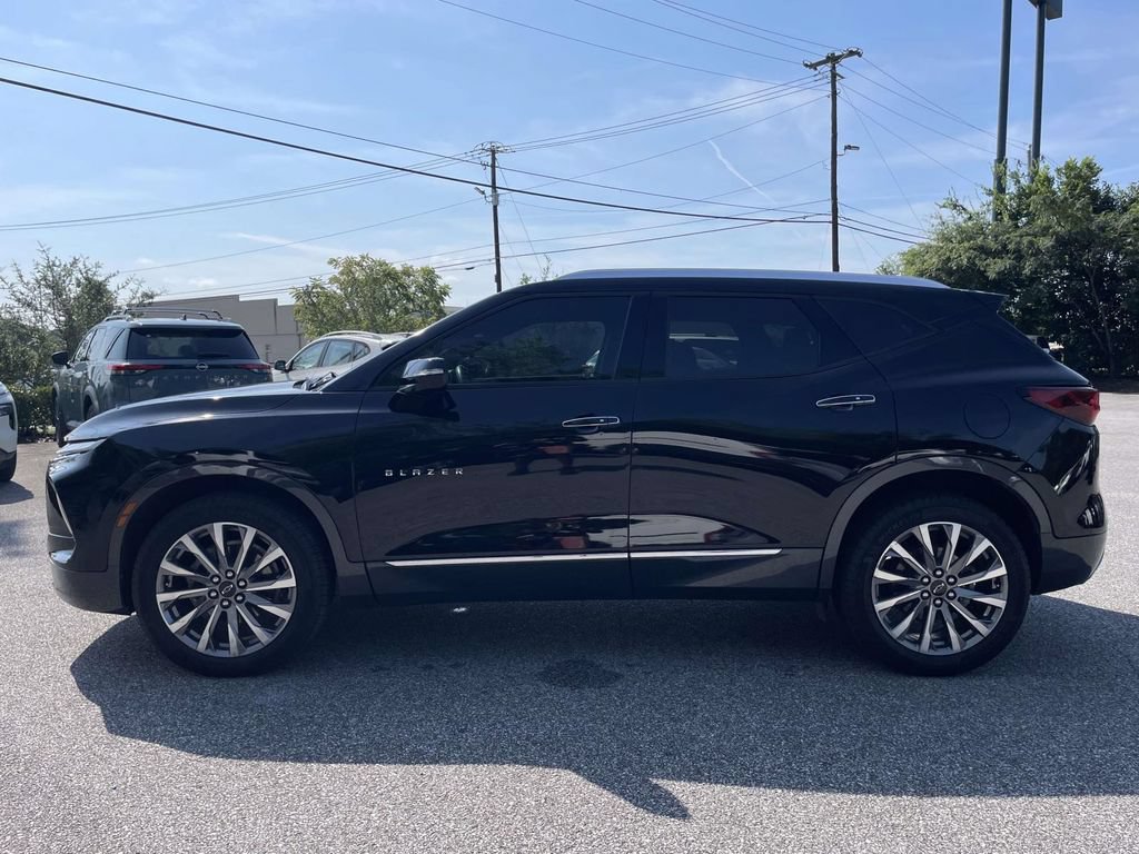 Used 2023 Chevrolet Blazer Premier w/ Enhanced Convenience Package FWD image 6