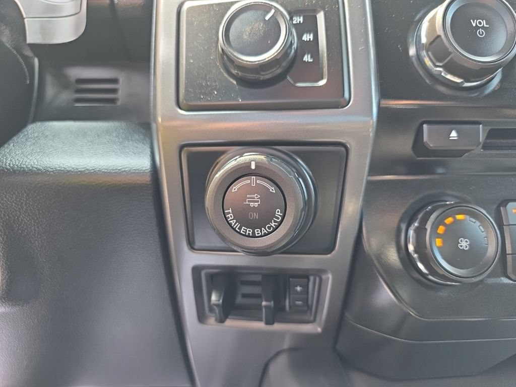 Used 2016 Ford F150 XLT w/ Equipment Group 301A Mid AWD/4WD image 41