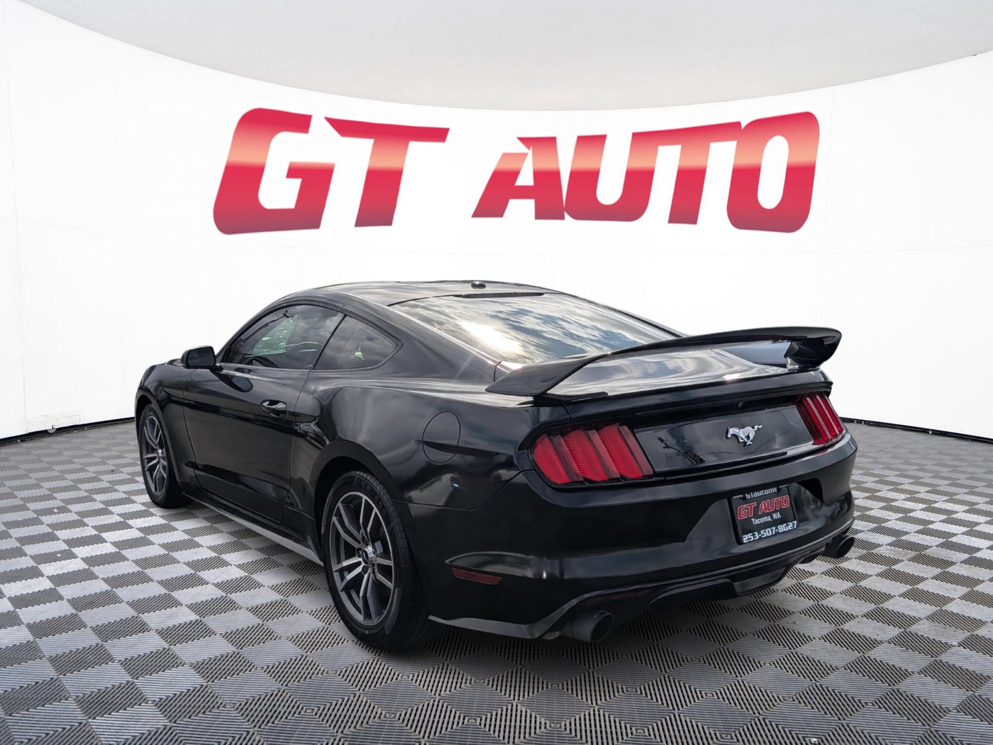 Used 2016 Ford Mustang Premium w/ Equipment Group 201A RWD image 3
