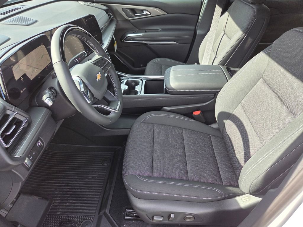 New 2026 Chevrolet Traverse LT w/ Enhanced Driving Package FWD image 6