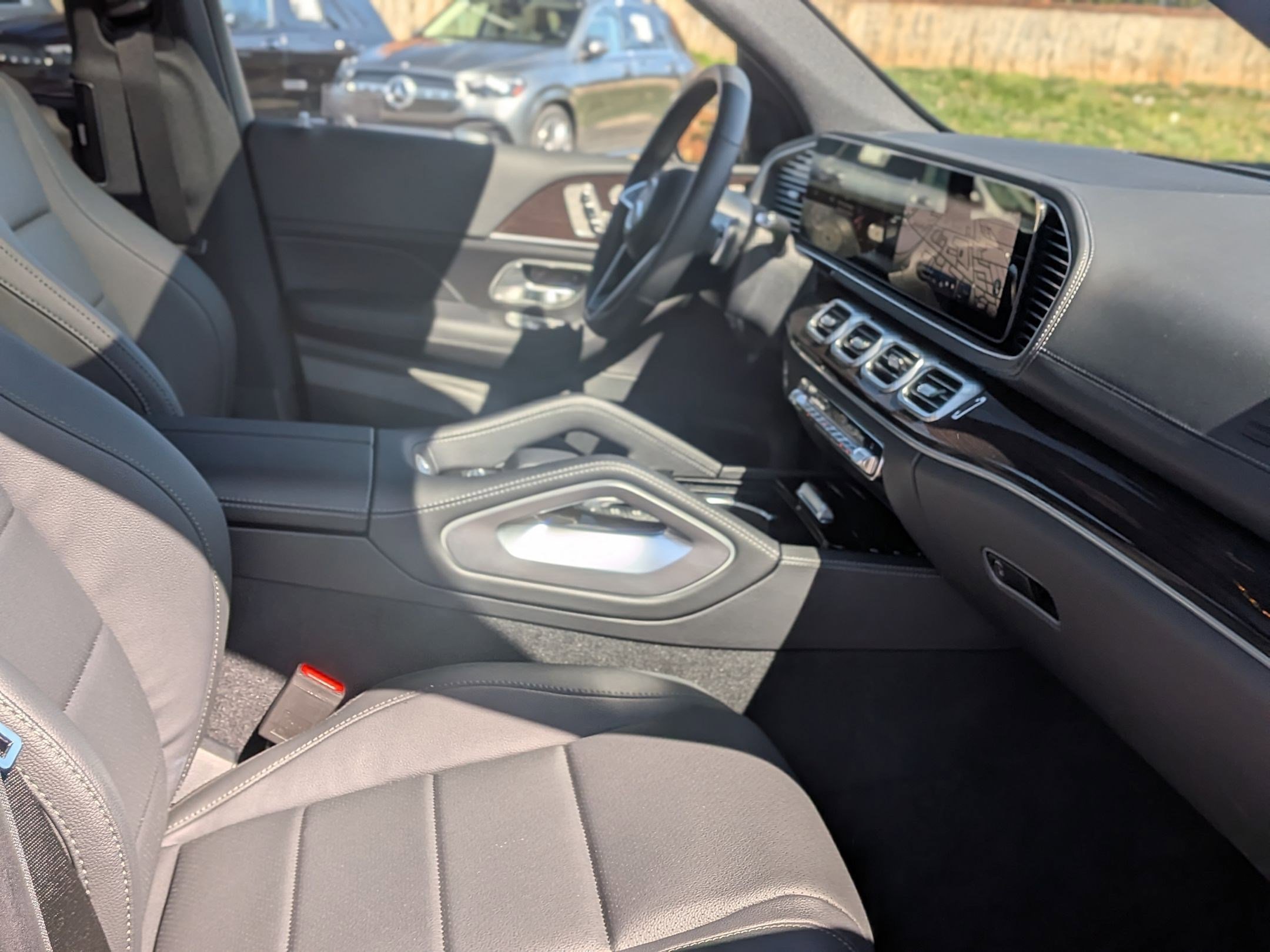 Certified 2025 Mercedes-Benz GLS 450 GLS 450 image 39