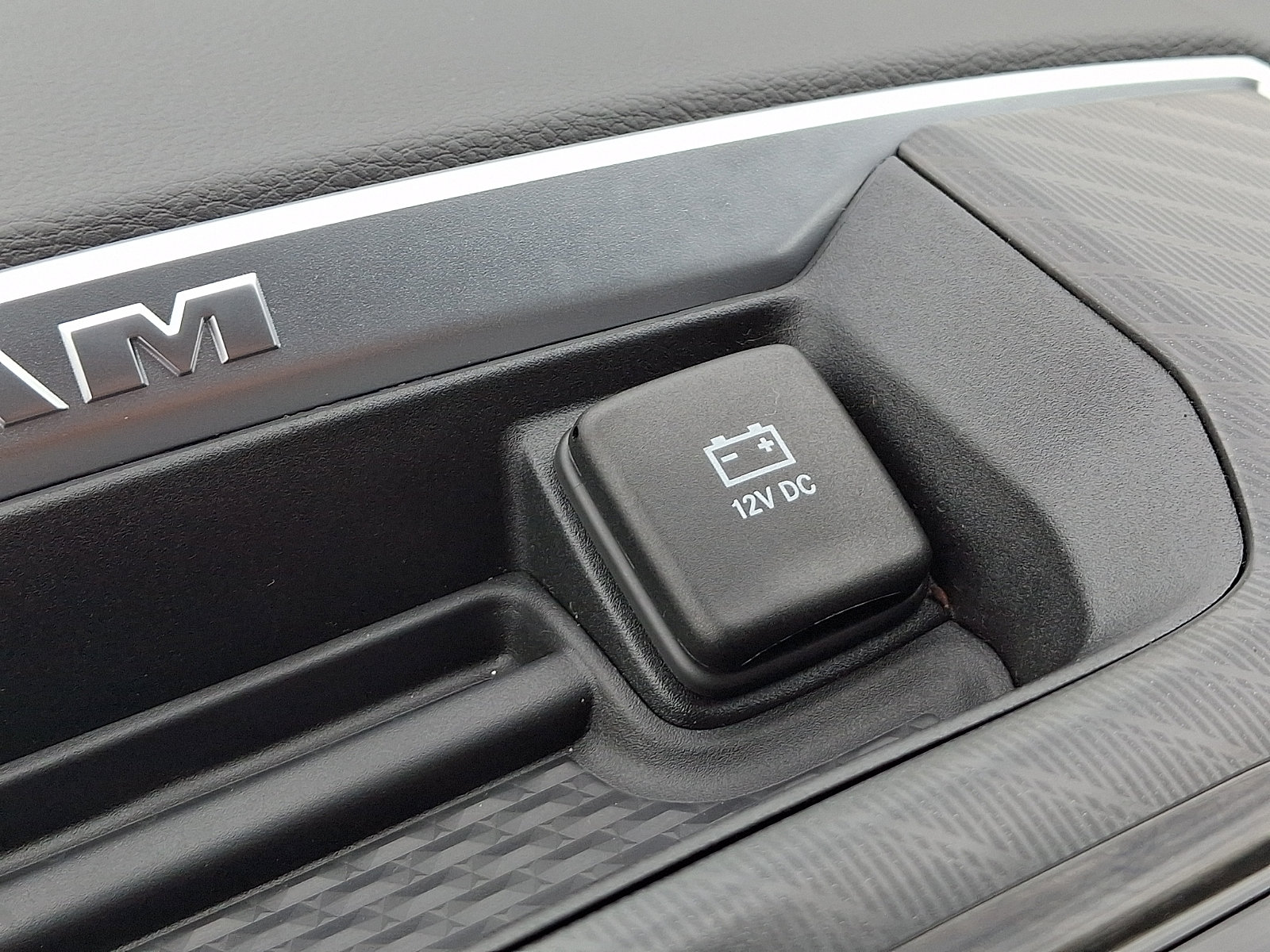 Used 2025 RAM 1500 Big Horn AWD/4WD image 25