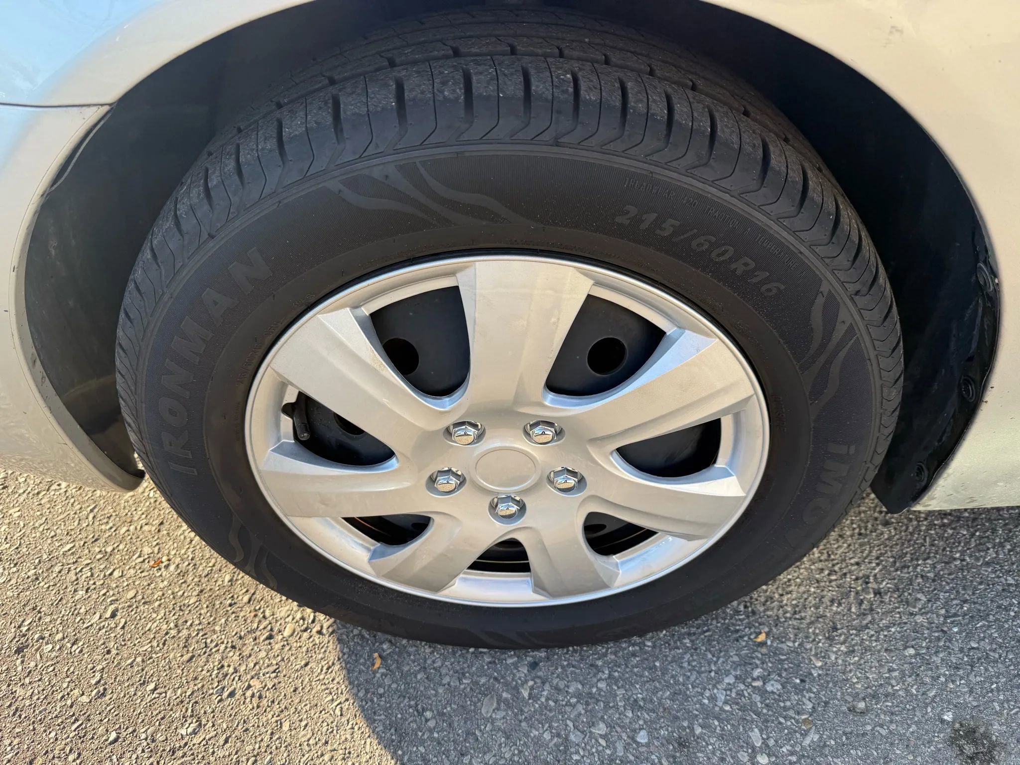 Used 2002 Toyota Camry SE image 9