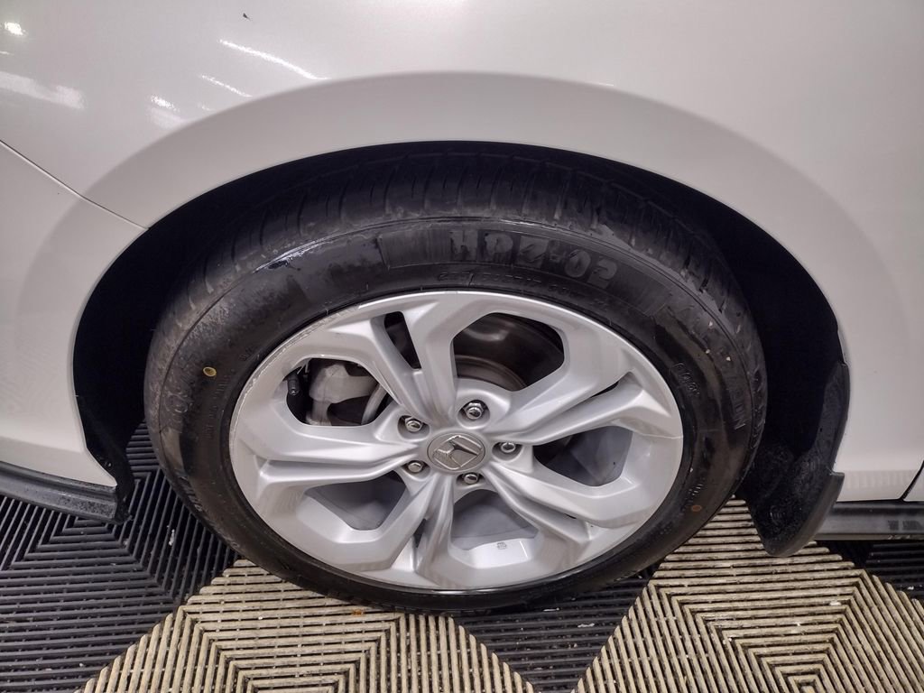 Used 2023 Honda Accord LX image 5