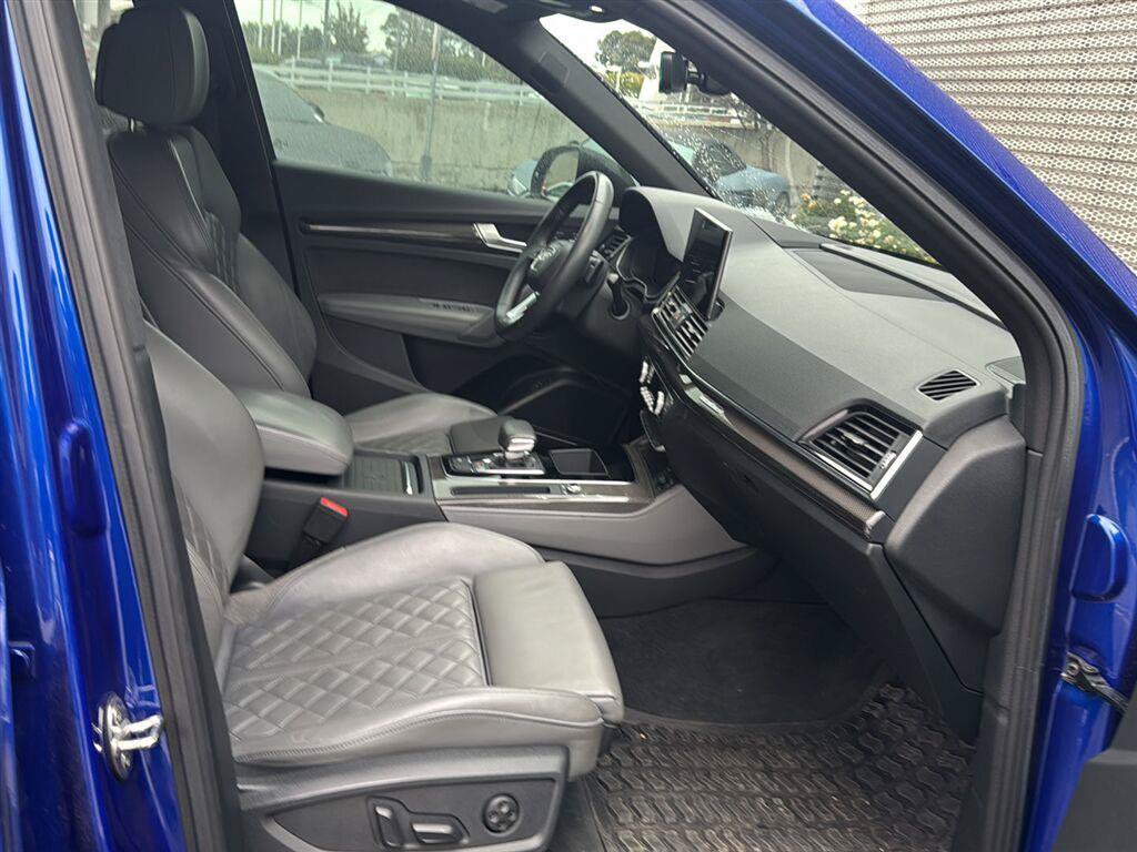 Used 2021 Audi SQ5 Prestige AWD/4WD image 13