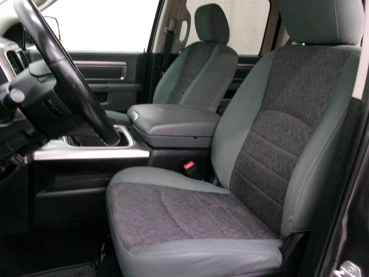 Used 2016 RAM 1500 Outdoorsman AWD/4WD image 25