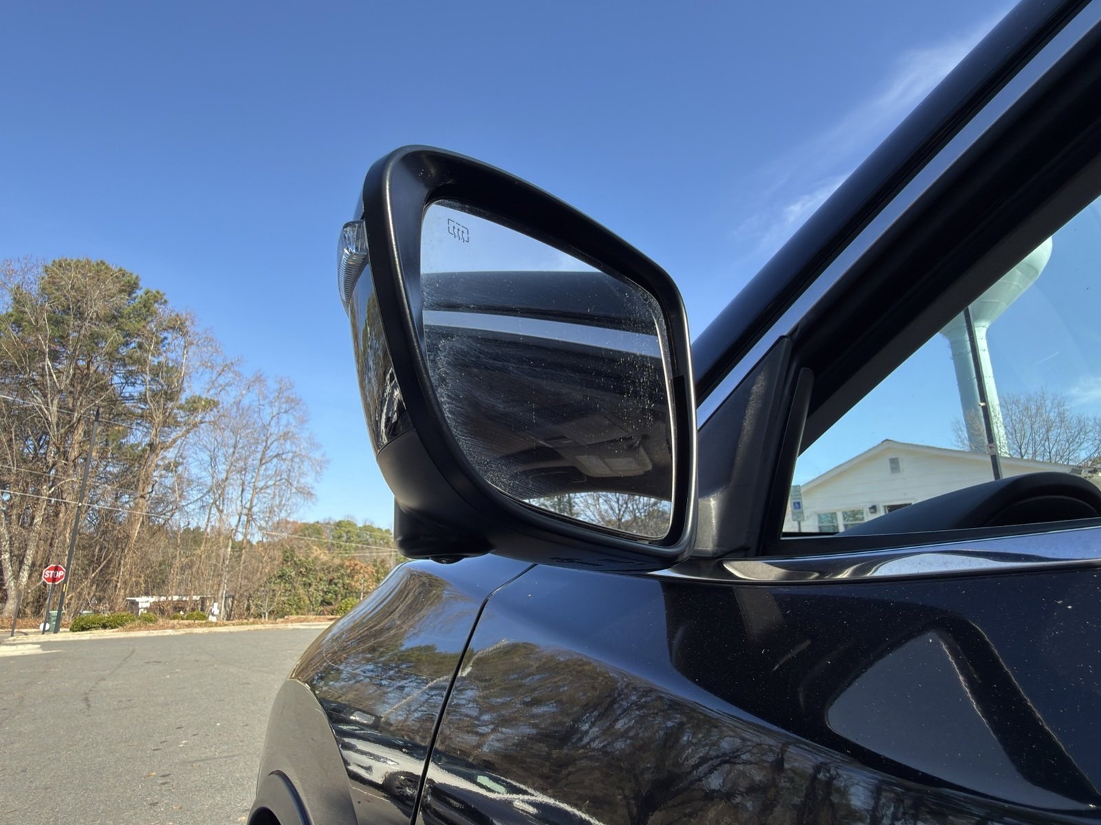 Used 2018 Nissan Rogue SL w/ Premium Package image 15