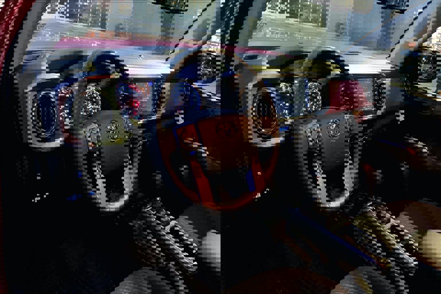 Used 2023 Toyota Tacoma SR5 w/ Technology Package image 17