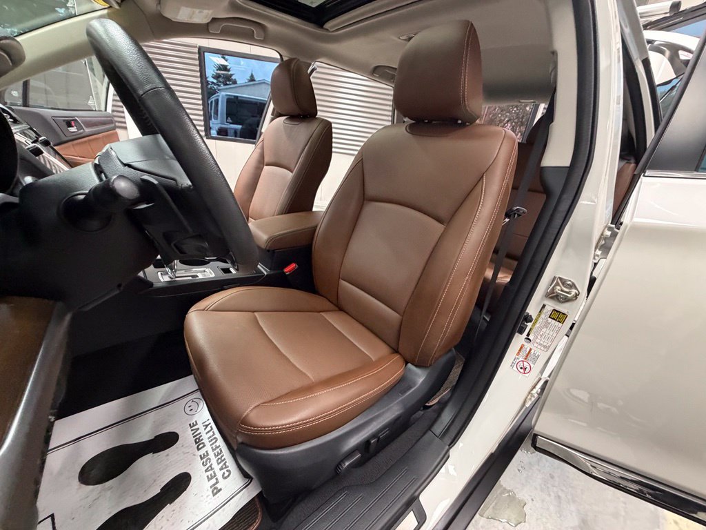 Used 2017 Subaru Outback 2.5i Touring w/ Popular Package #5A AWD/4WD image 7