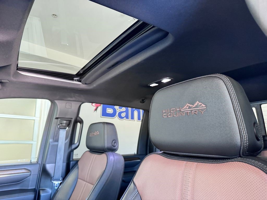 Certified 2024 Chevrolet Silverado 3500 High Country w/ High Country Premium Package AWD/4WD image 26