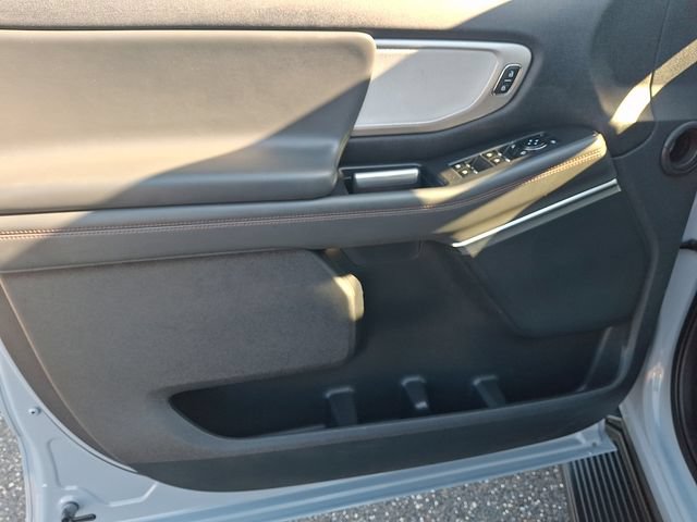 Certified 2025 Ford Expedition Active AWD/4WD image 12