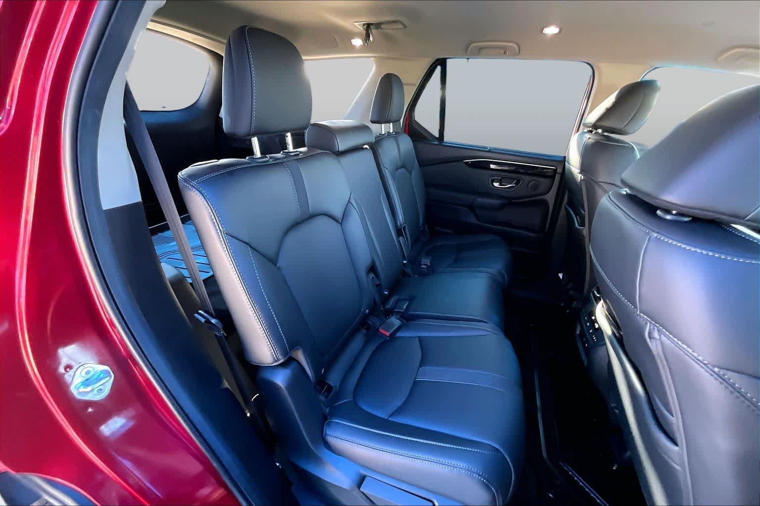 Used 2025 Honda Pilot EX-L image 20