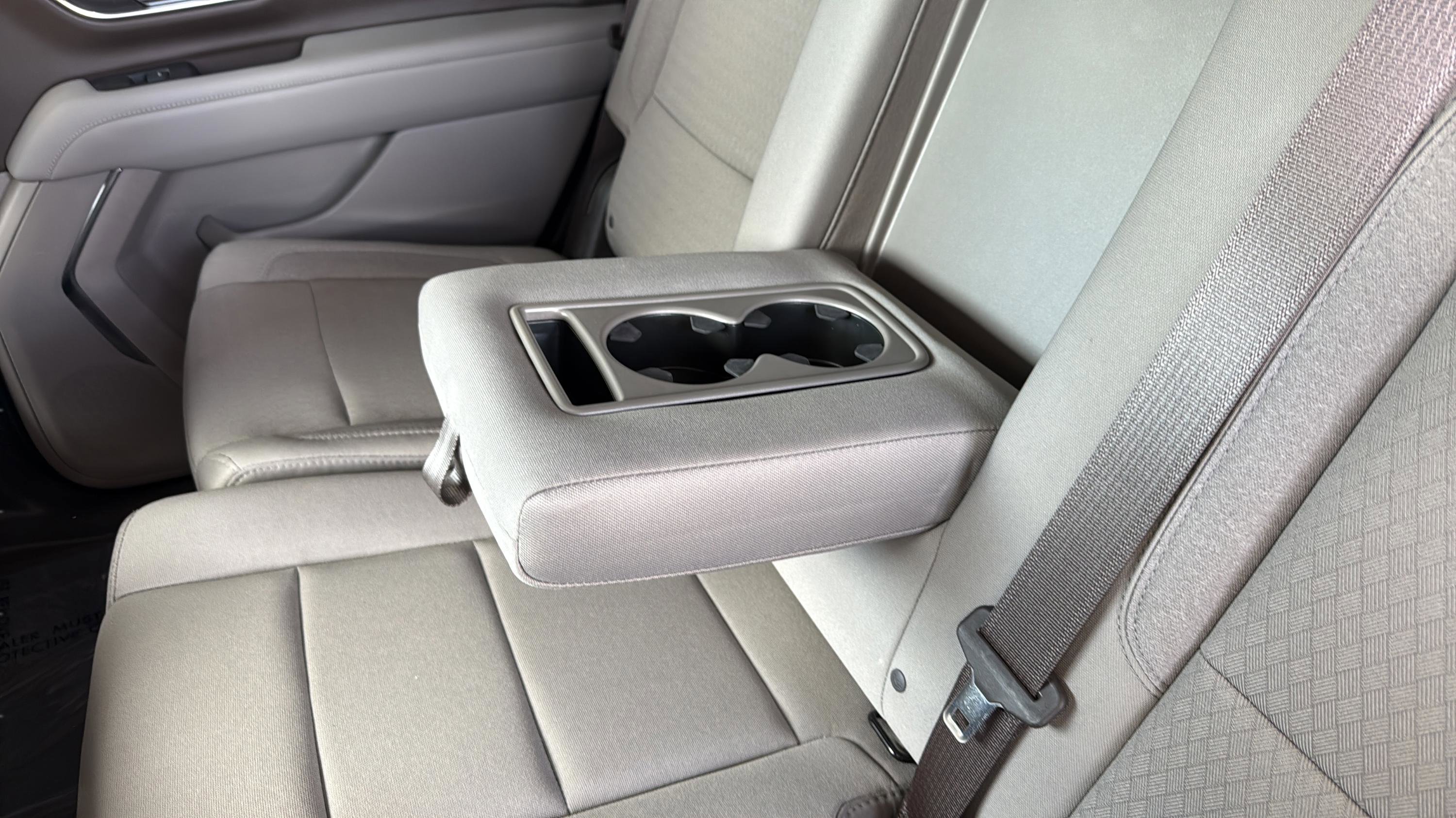 Used 2024 Chevrolet Tahoe LS RWD image 51