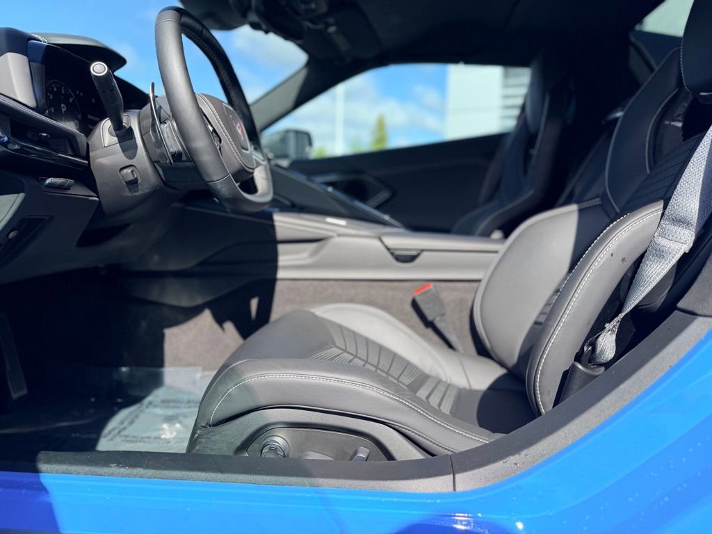 Used 2024 Chevrolet Corvette Stingray Premium Conv w/ Stealth Interior Trim Package image 10
