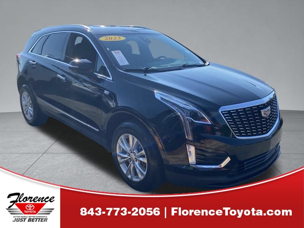 Used 2023 Cadillac XT5 Luxury FWD image 1
