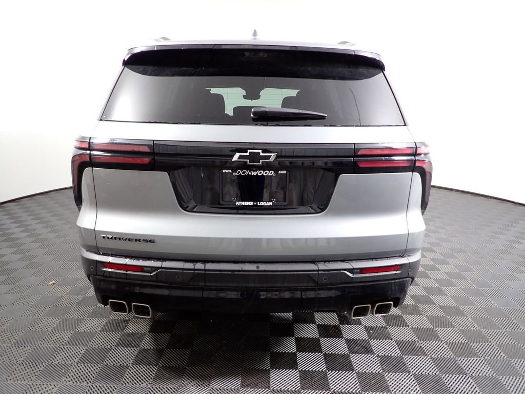 New 2026 Chevrolet Traverse LT w/ Midnight/Sport Edition image 11
