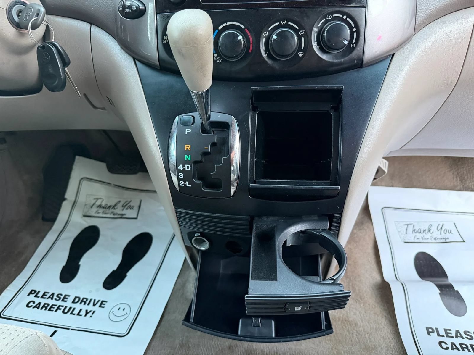 Used 2007 Toyota Sienna CE FWD image 24