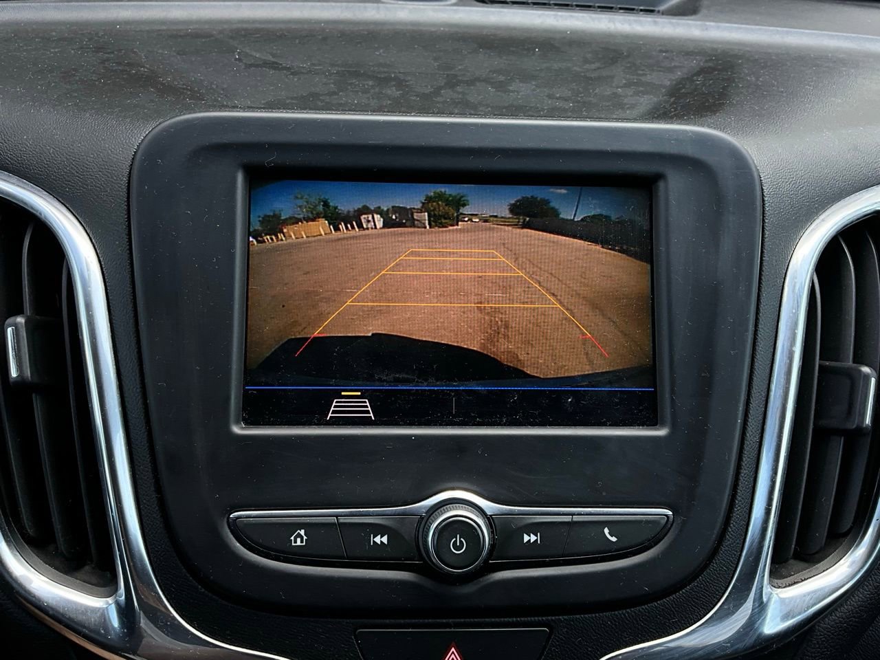 Used 2020 Chevrolet Equinox LT image 31