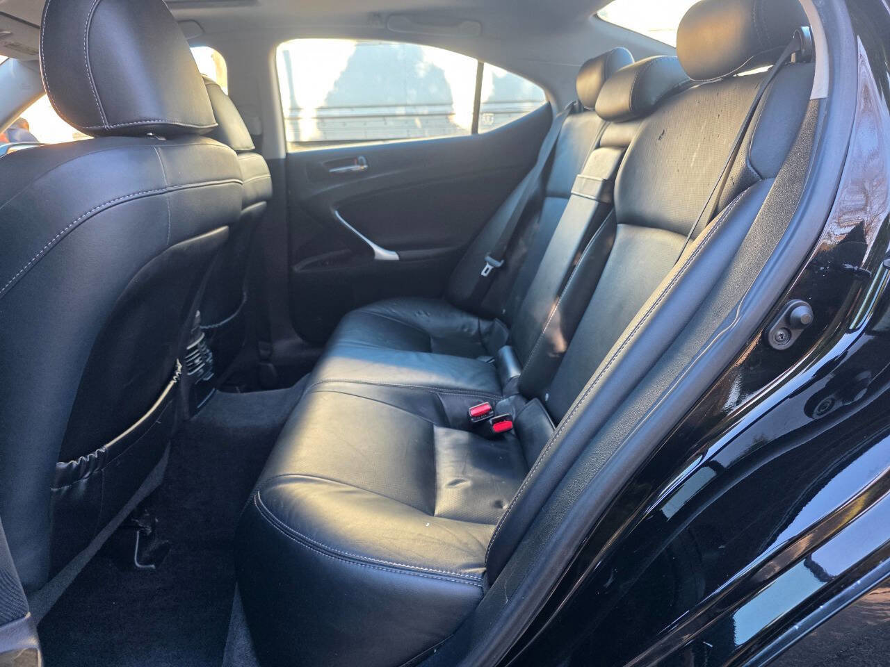 Used 2011 Lexus IS 250 image 25