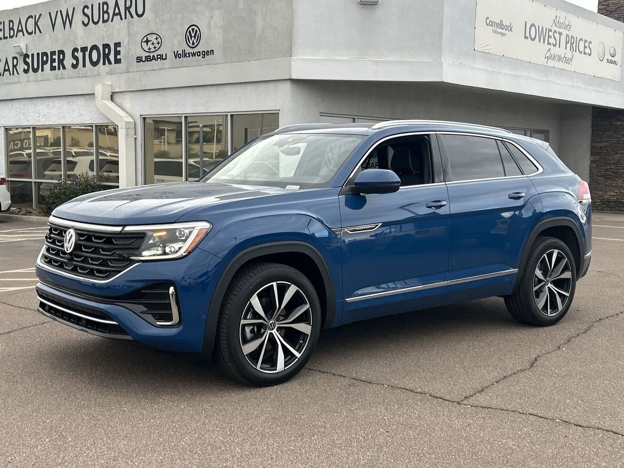 New 2026 Volkswagen Atlas Cross Sport SEL Premium R-Line