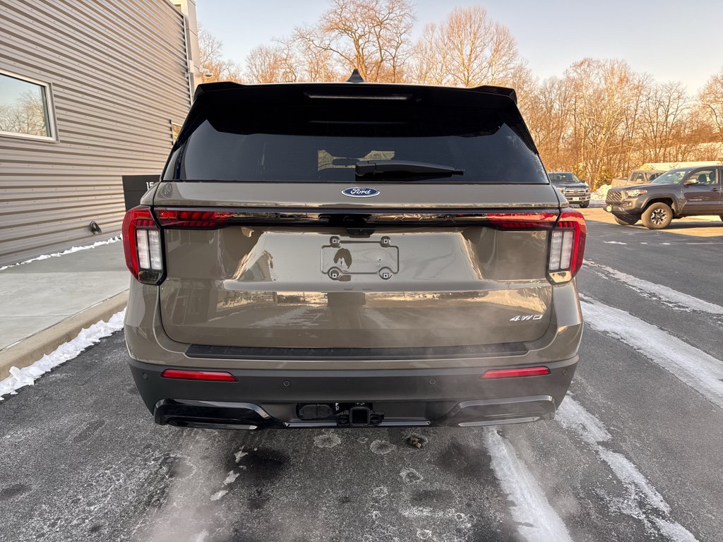 New 2026 Ford Explorer ST-Line AWD/4WD image 8