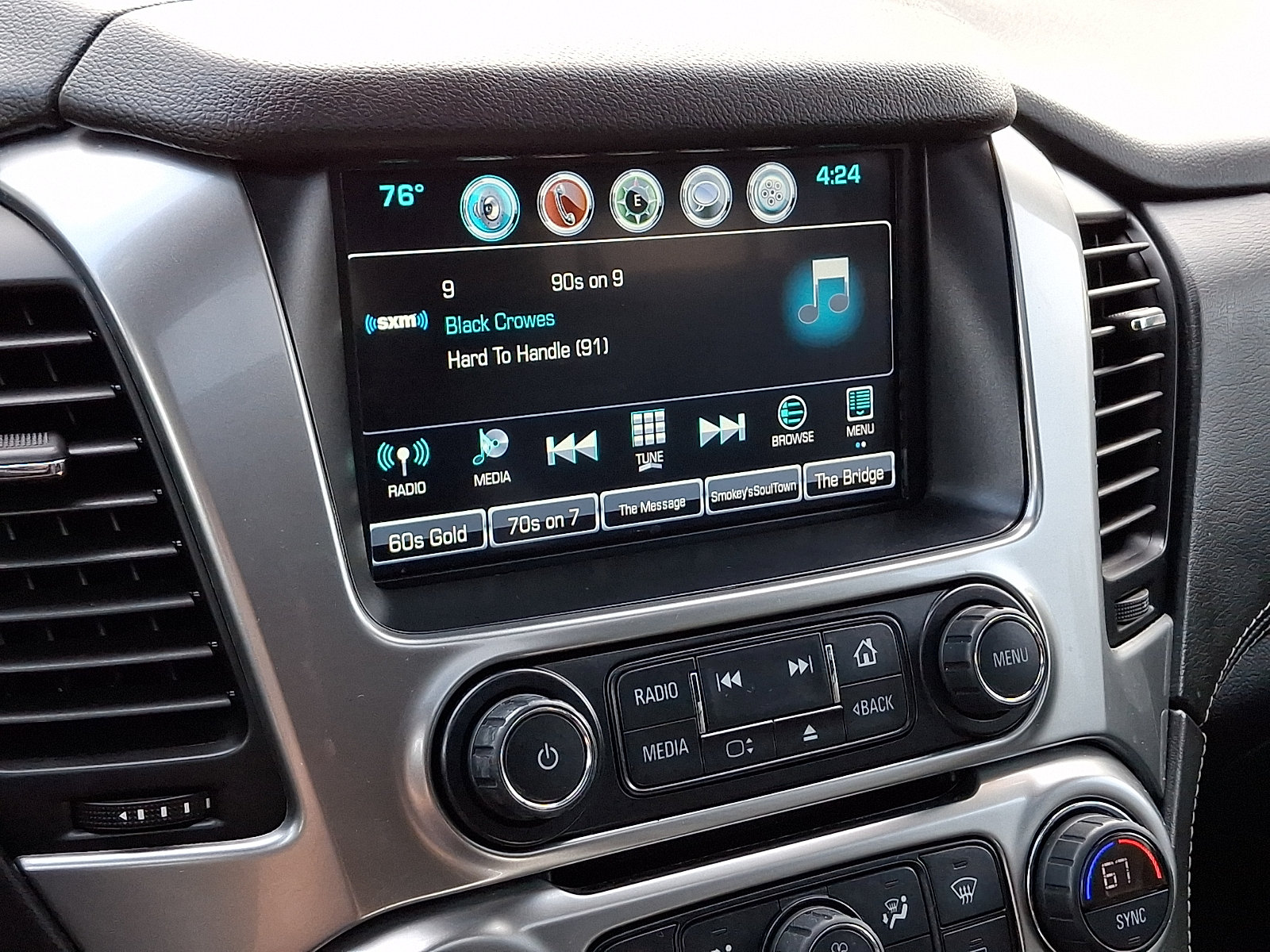 Used 2020 Chevrolet Suburban Premier AWD/4WD image 19