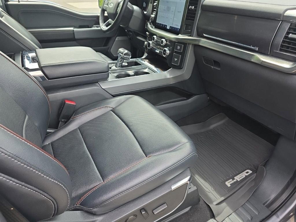Used 2023 Ford F150 Lariat w/ Trailer Tow Package image 15