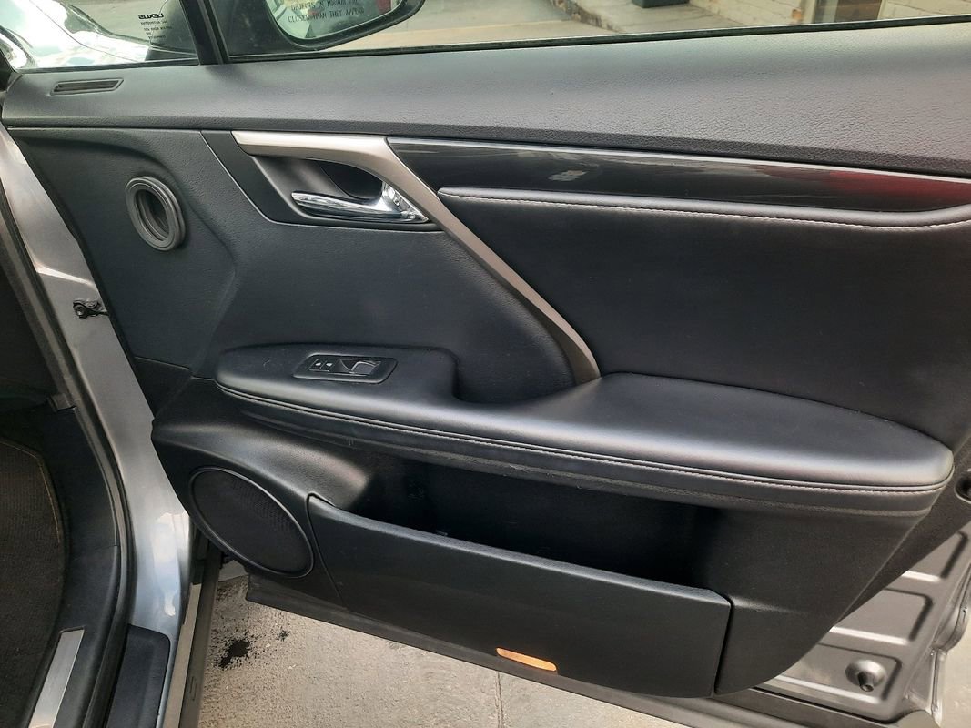 Used 2019 Lexus RX 350 AWD image 16